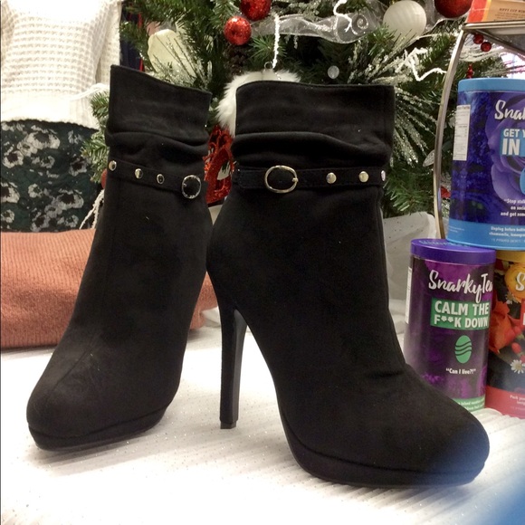 Wholesale Slouch Bootie 14 pairs - Picture 2 of 2
